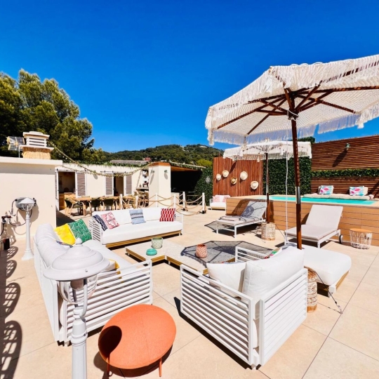  Annonces GRASSE : Appartement | CANNES (06400) | 110 m2 | 1 980 000 &euro; 