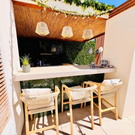  Annonces GRASSE : Appartement | CANNES (06400) | 110 m2 | 1 980 000 &euro; 