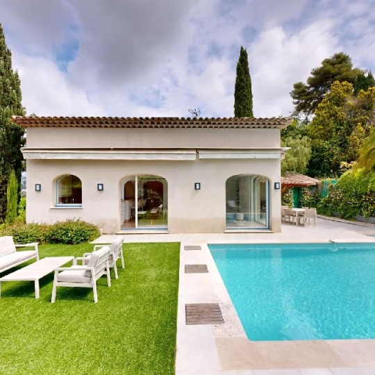  Annonces GRASSE : House | CANNES (06400) | 200 m2 | 2 490 000 &euro; 