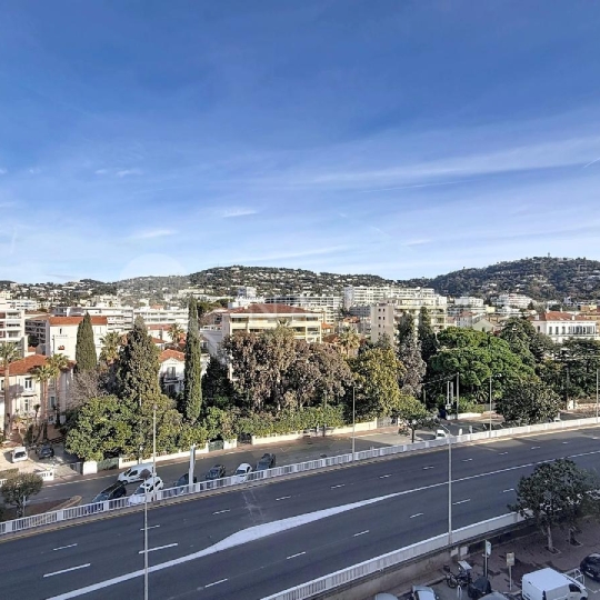  Annonces GRASSE : Apartment | CANNES (06400) | 42 m2 | 378 000 &euro; 