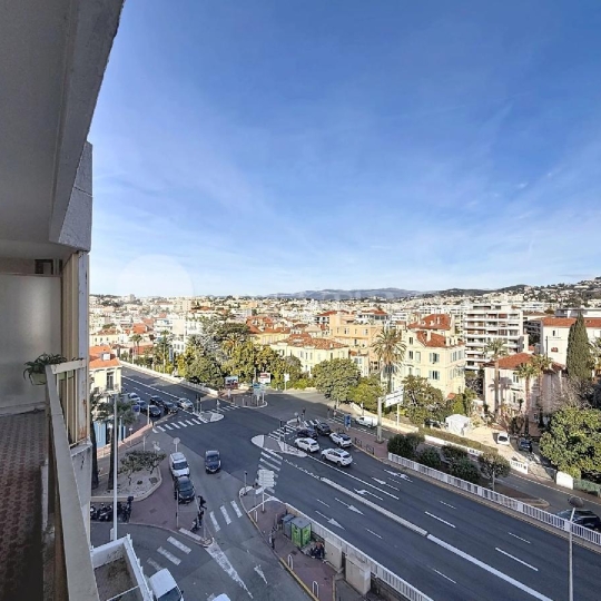  Annonces GRASSE : Apartment | CANNES (06400) | 42 m2 | 378 000 &euro; 