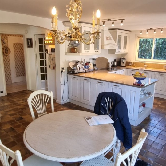  Annonces GRASSE : Maison / Villa | CANNES (06400) | 230 m2 | 1 995 000 &euro; 