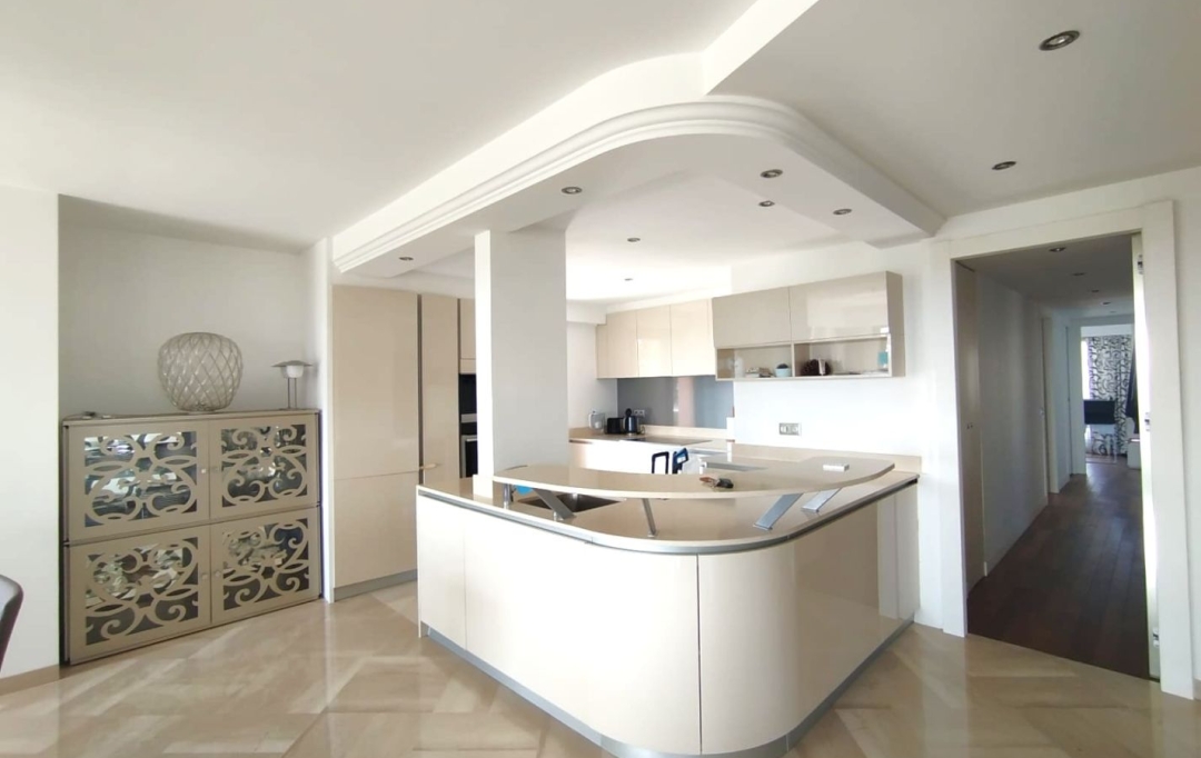 Annonces GRASSE : Appartement | MANDELIEU-LA-NAPOULE (06210) | 132 m2 | 1 595 000 &euro; 