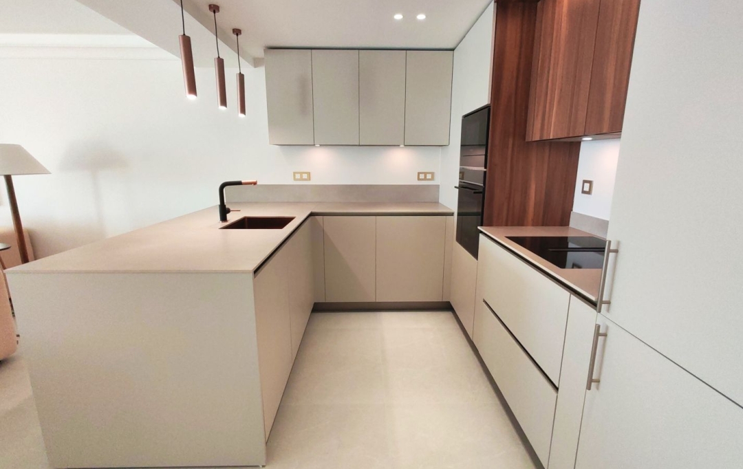 Annonces GRASSE : Appartement | CANNES (06400) | 98 m2 | 1 290 000 &euro; 