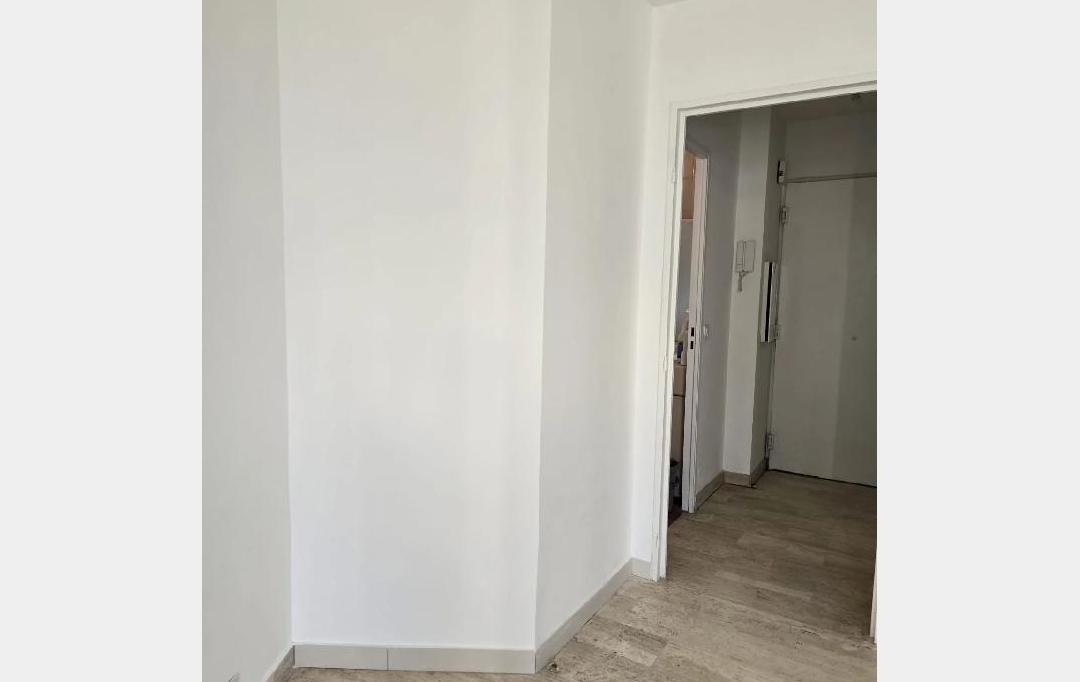 Annonces GRASSE : Appartement | CANNES (06400) | 23 m2 | 143 000 &euro; 