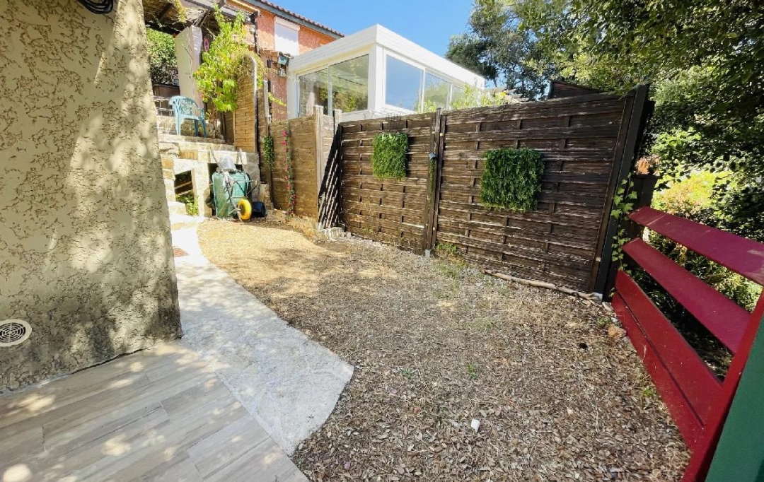 Annonces GRASSE : Maison / Villa | VALLAURIS (06220) | 35 m2 | 235 000 &euro; 