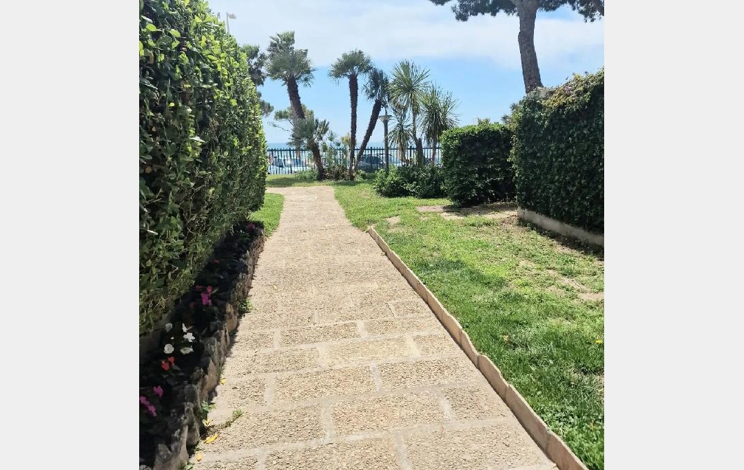 Annonces GRASSE : Appartement | CANNES (06400) | 44 m2 | 398 000 &euro; 