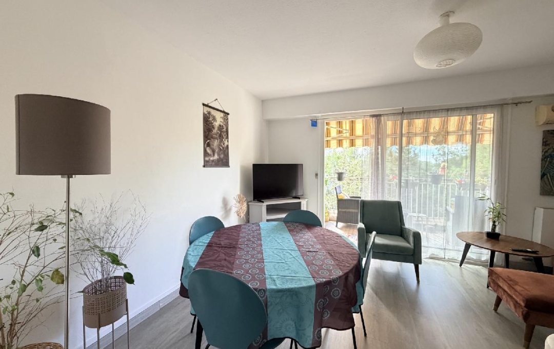 AM IMMO GRASSE : Appartement | SAINT-RAPHAEL (83700) | 61 m2 | 1 300 &euro; 