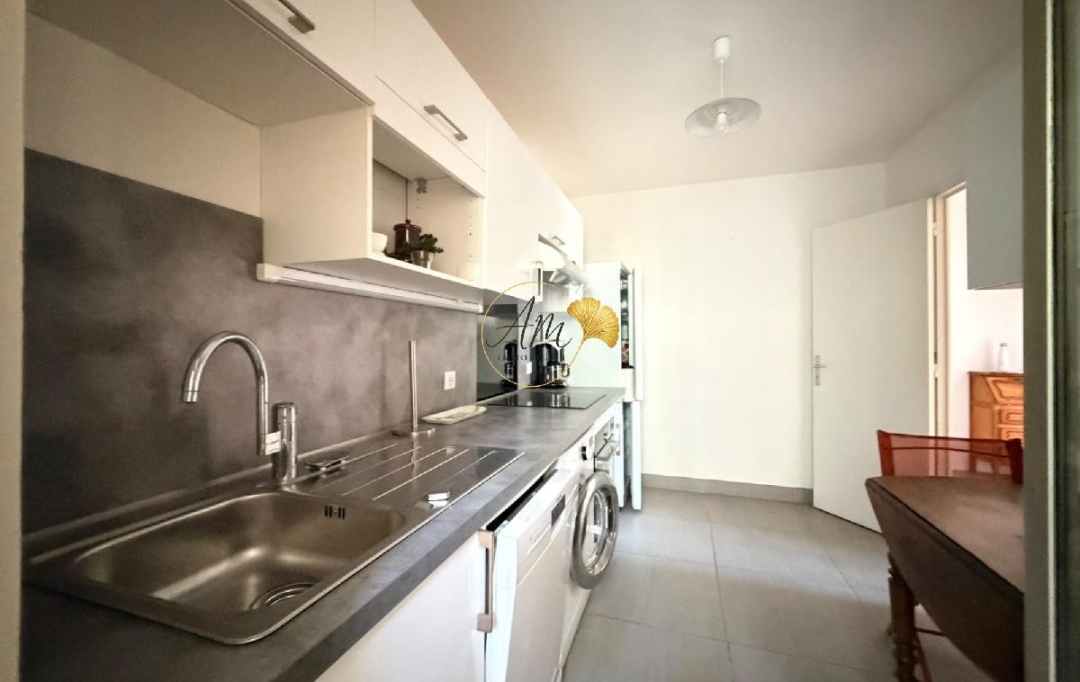 AM IMMO GRASSE : Appartement | GRASSE (06130) | 51 m2 | 219 000 &euro; 