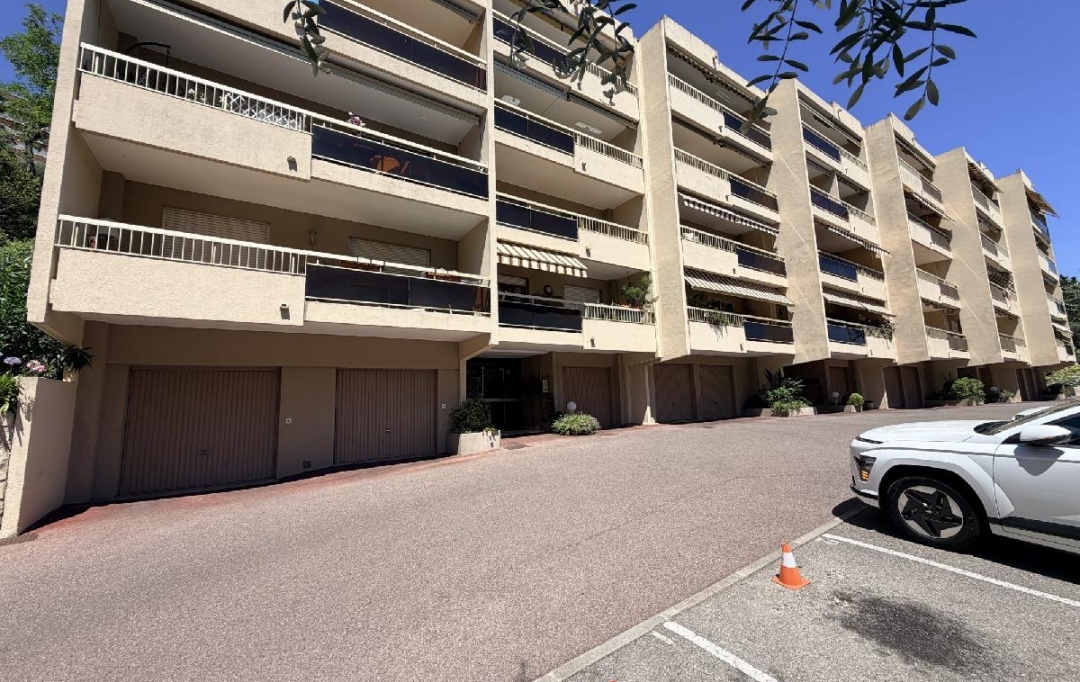 AM IMMO GRASSE : Apartment | GRASSE (06130) | 51 m2 | 219 000 &euro; 