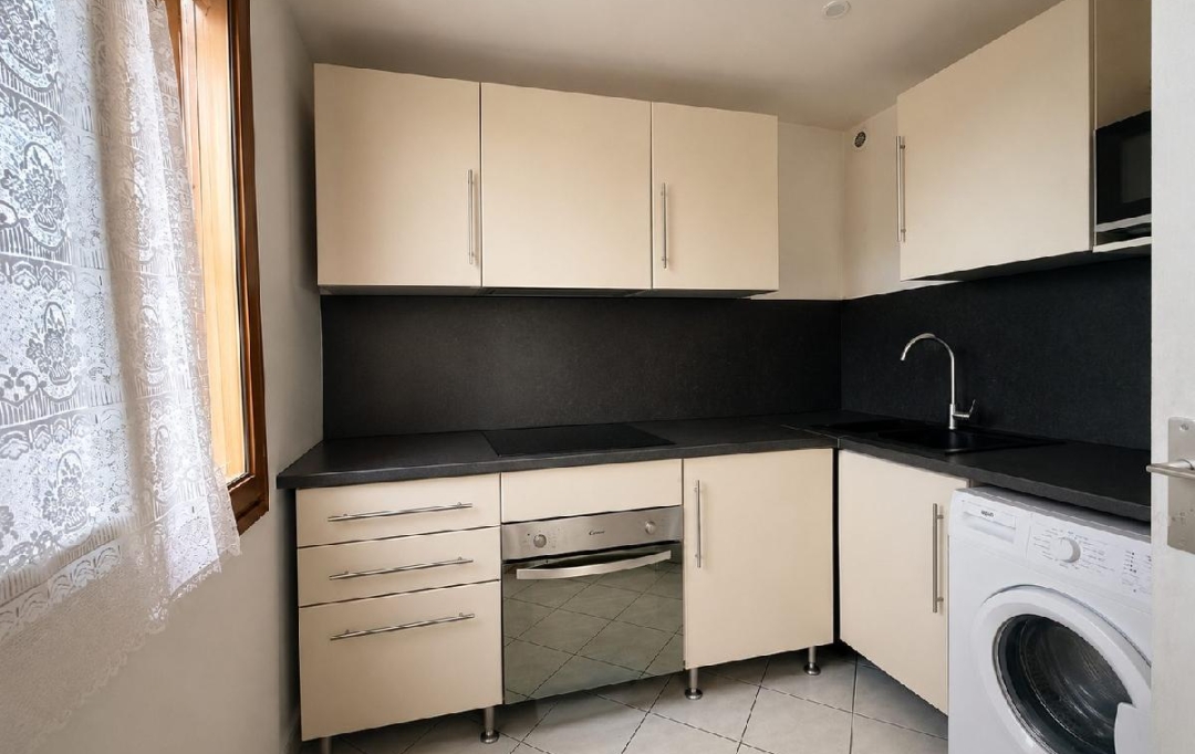 AM IMMO GRASSE : Appartement | CANNES (06400) | 45 m2 | 169 500 &euro; 