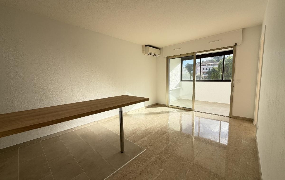 AM IMMO GRASSE : Appartement | MOUGINS (06250) | 39 m2 | 199 000 &euro; 