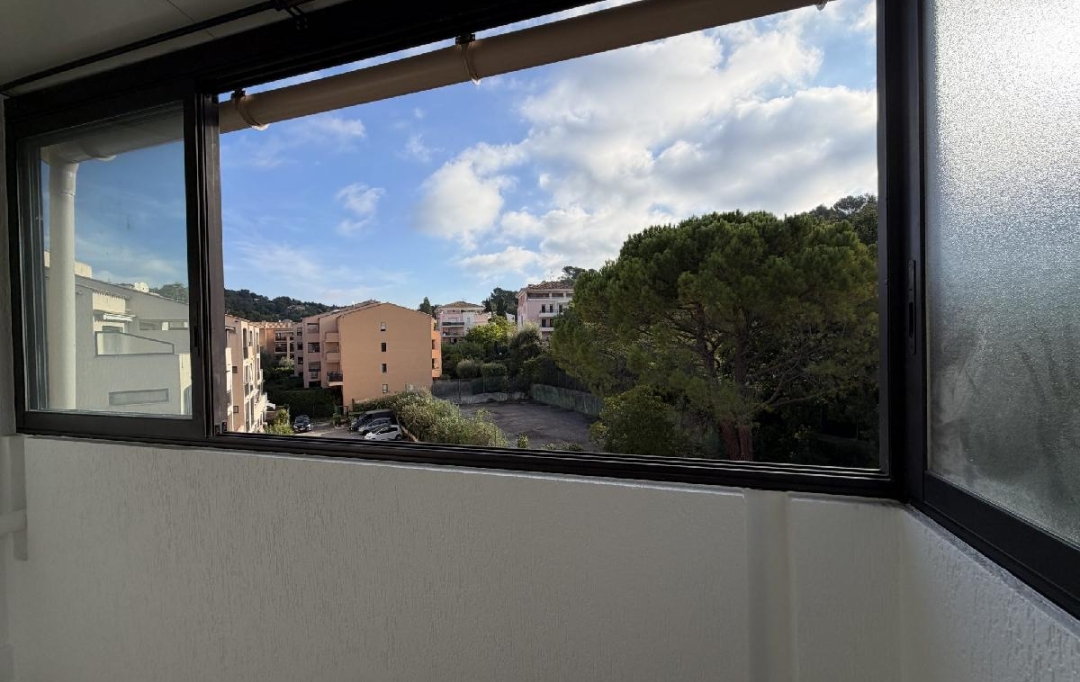 AM IMMO GRASSE : Appartement | MOUGINS (06250) | 39 m2 | 199 000 &euro; 