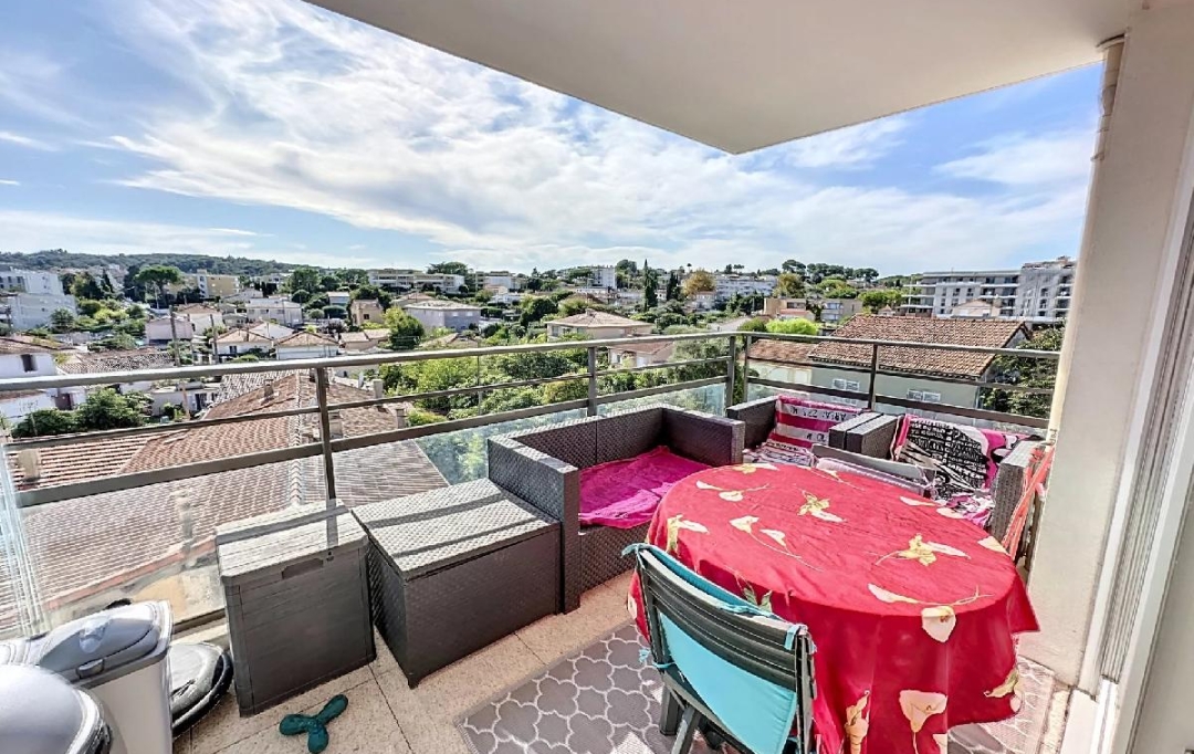 Annonces GRASSE : Appartement | LE CANNET (06110) | 62 m2 | 300 000 &euro; 