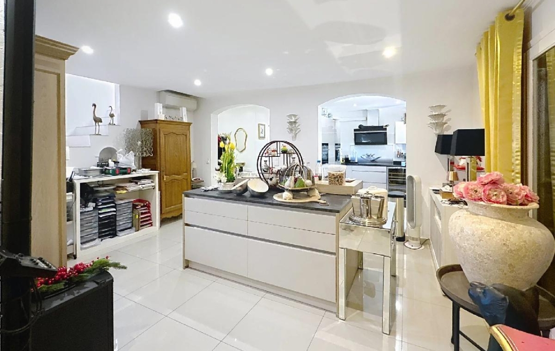 Annonces GRASSE : Maison / Villa | MOUGINS (06250) | 106 m2 | 790 000 &euro; 
