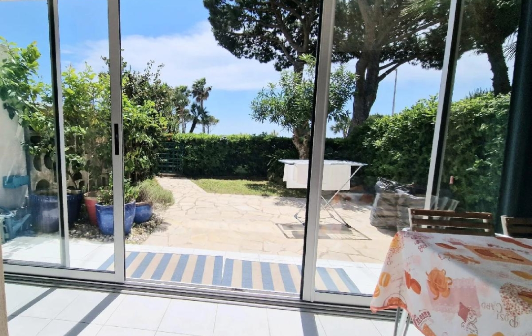 Annonces GRASSE : Appartement | CANNES (06150) | 44 m2 | 370 000 &euro; 