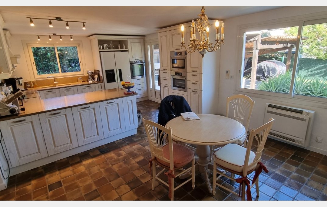Annonces GRASSE : Maison / Villa | CANNES (06400) | 230 m2 | 1 995 000 &euro; 
